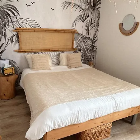 ホームステイ Casa Sabrik *